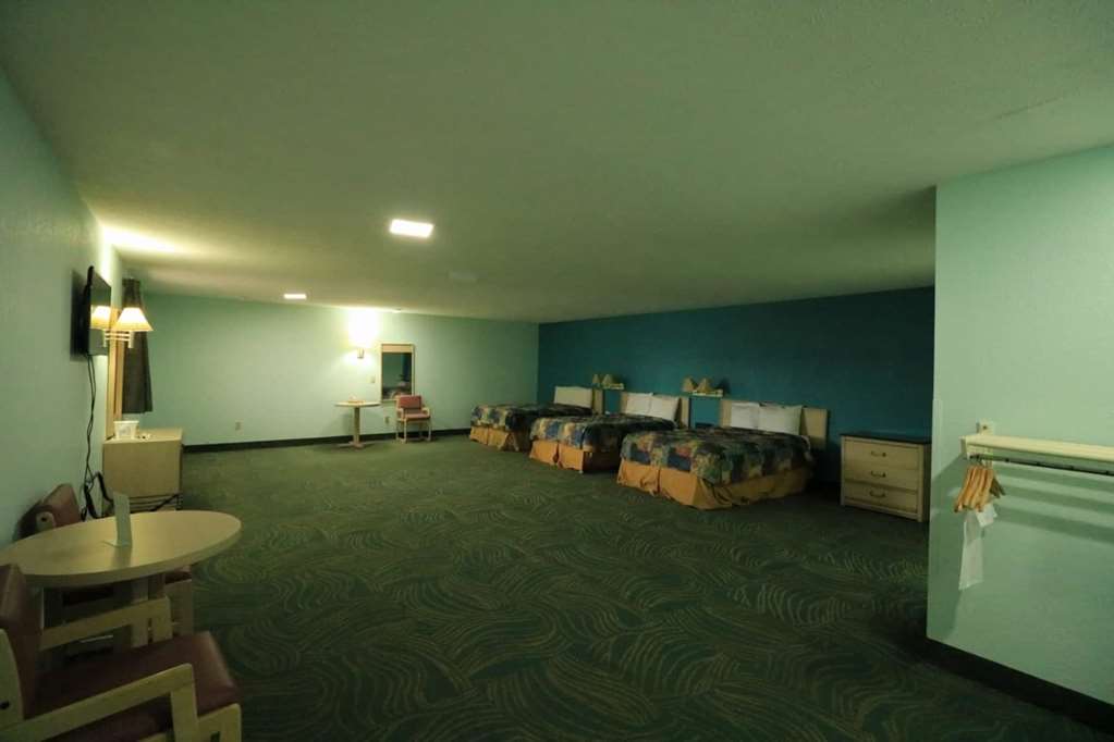 Travelodge by Wyndham Parkersburg - photo 10
