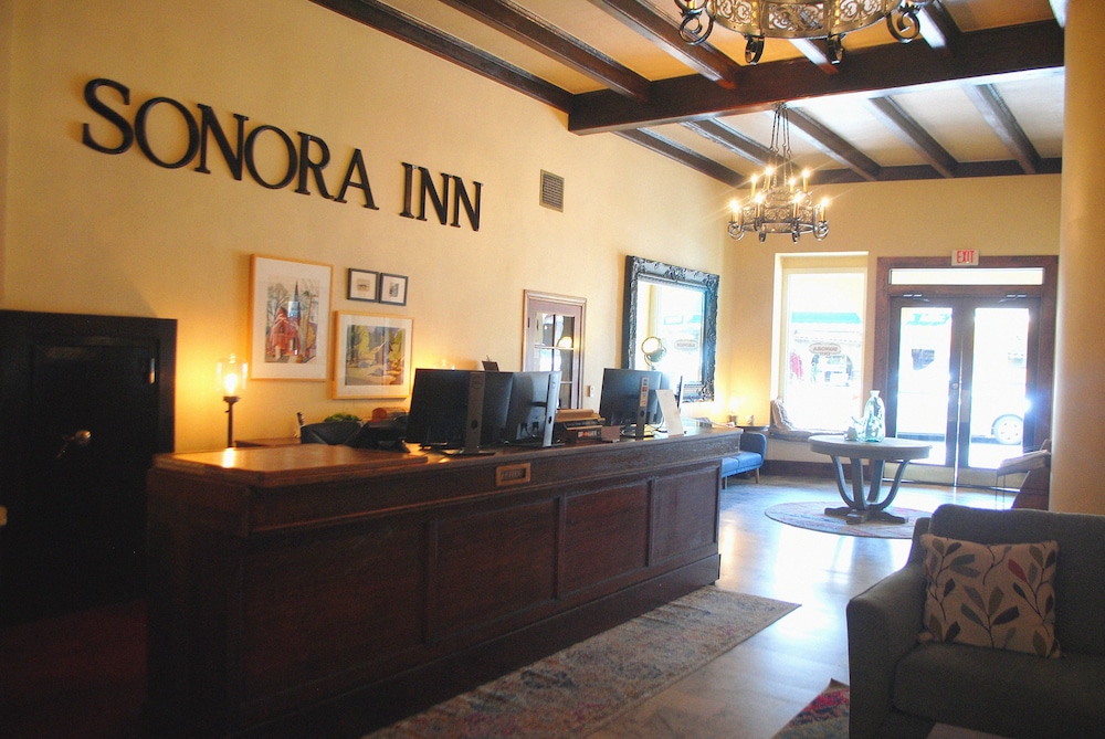 Sonora Inn - photo 3