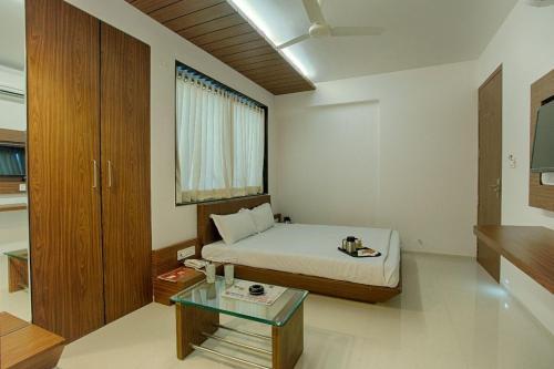 Pallav Hotel — Rajkot — photo 3