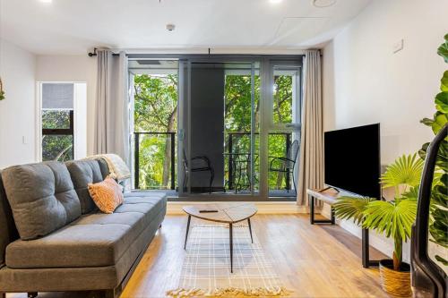 Auckland City Charm 2BR Haven by Zodiak Stays — 4-Star Luxury Hotel in Auckland, New Zealand