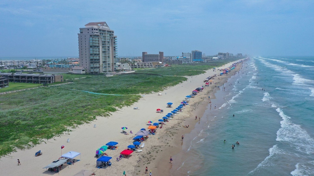 Holiday Inn Resort South Padre Island Beach Front by IHG - photo 135