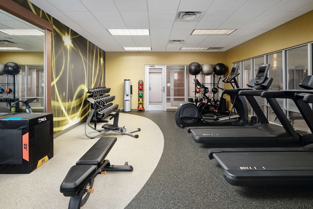 Hilton Garden Inn Schaumburg - photo 21