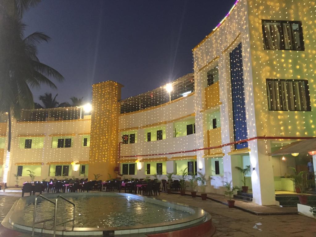 Hotel Sea Rock Inn in Daman, India