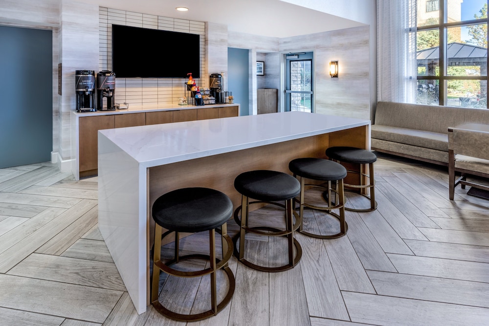 Staybridge Suites Denver Cherry Creek by IHG - photo 45