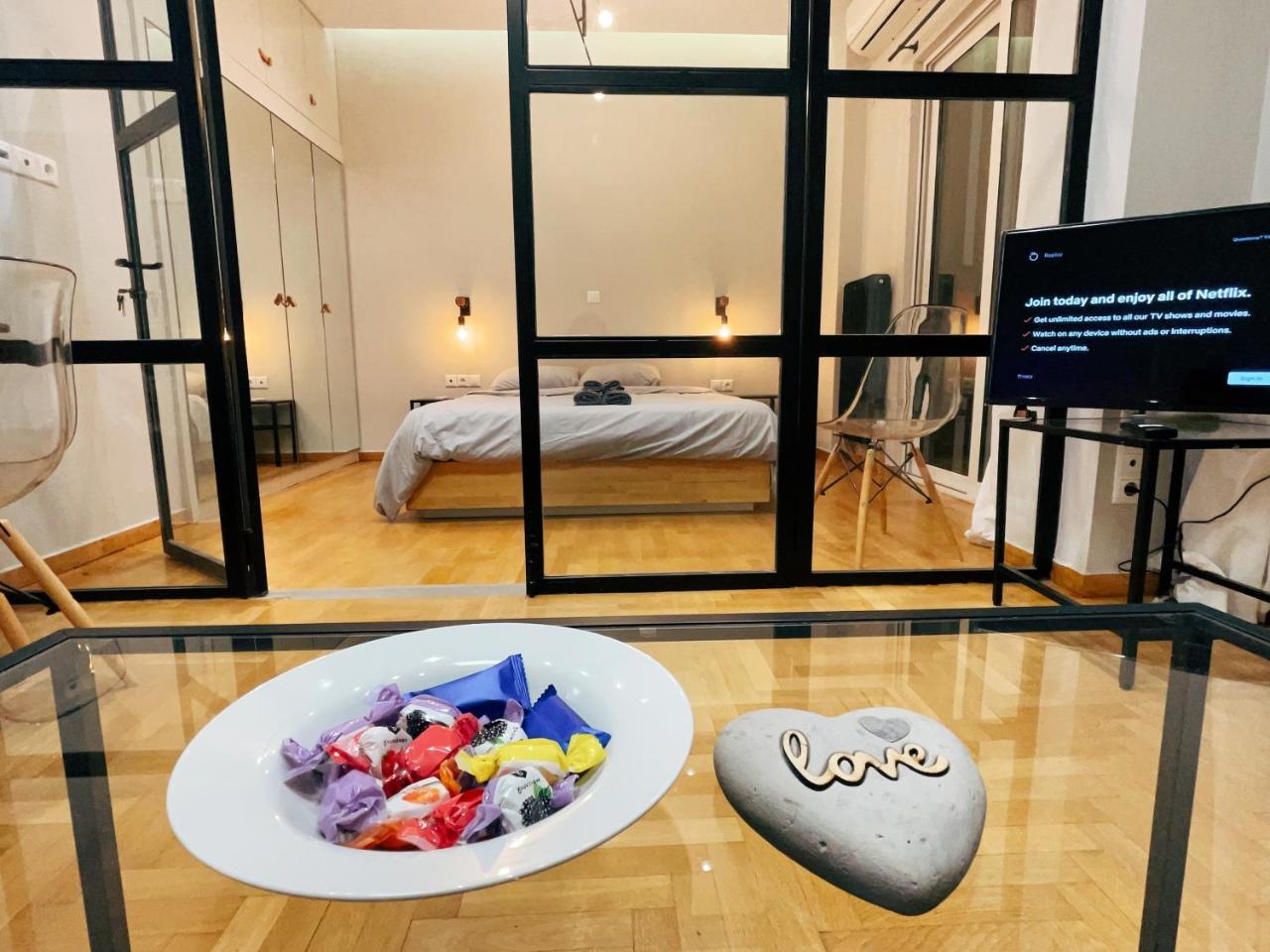 Bluebay Cozy Apartment 18 — 4-Star Luxury Hotel in Athens, Greece