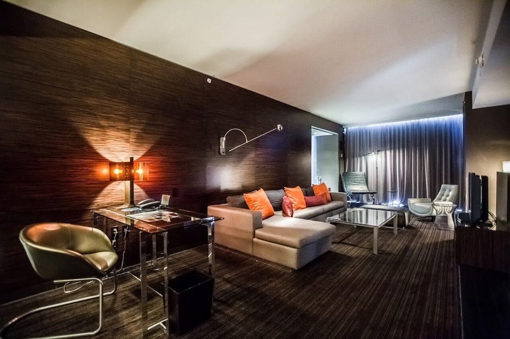 Palms Place Condo Hotel & Casino - photo 59