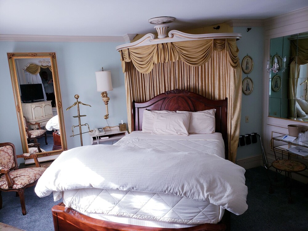 Lowell Inn - photo 42