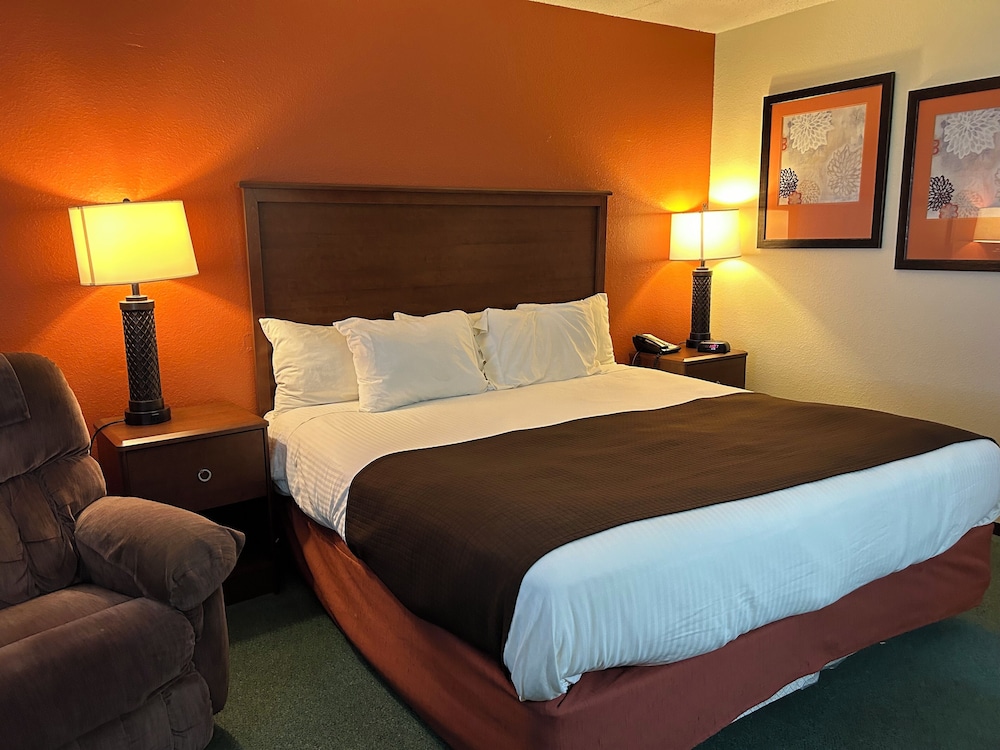 AmericInn by Wyndham Blackduck - photo 27