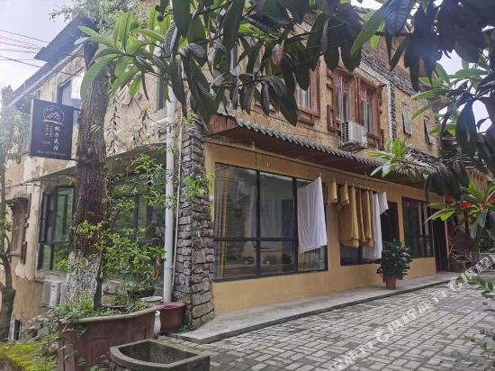 Peach house in Weizhou, People's Republic of China