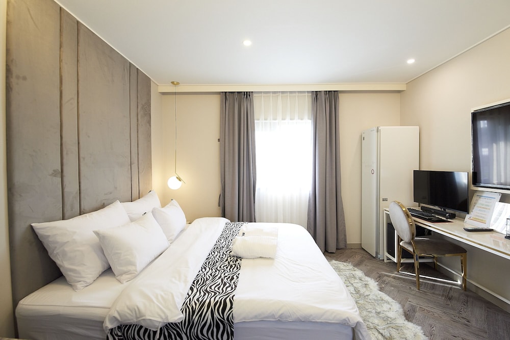 Den Basta Hotel — Busan — photo 4
