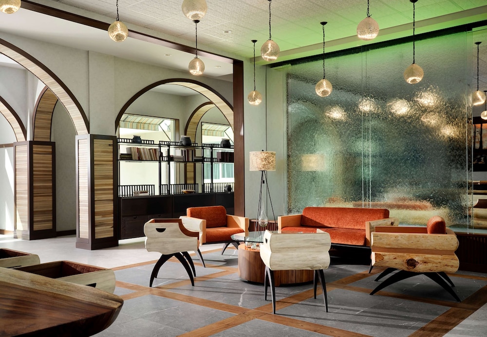 Sanctity Hotel Rancho Cucamonga Tapestry Collection by Hilton - photo 2