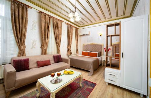 Alhambra Apart Hotel — 4-Star Luxury Hotel in Istanbul, Turkey