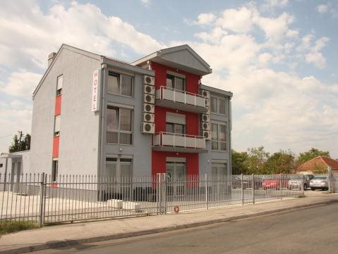 Garni hotel Piramida - last minute hotel in Podgorica