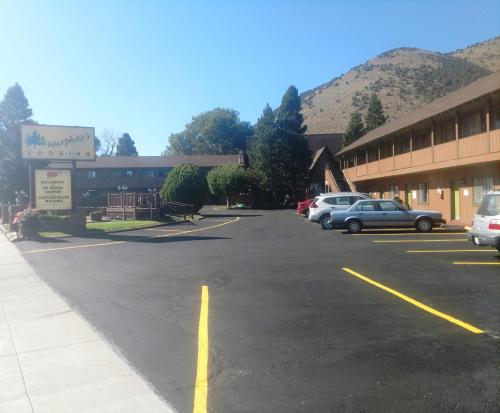 Murphey's Motel LLC - photo 9