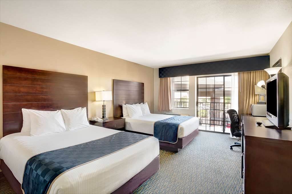 Days Inn & Suites by Wyndham Page Lake Powell - photo 6