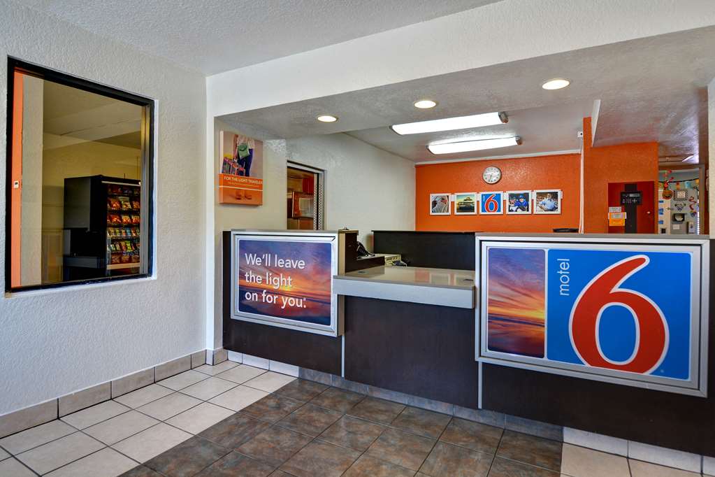 Motel 6 Dania Beach - photo 22