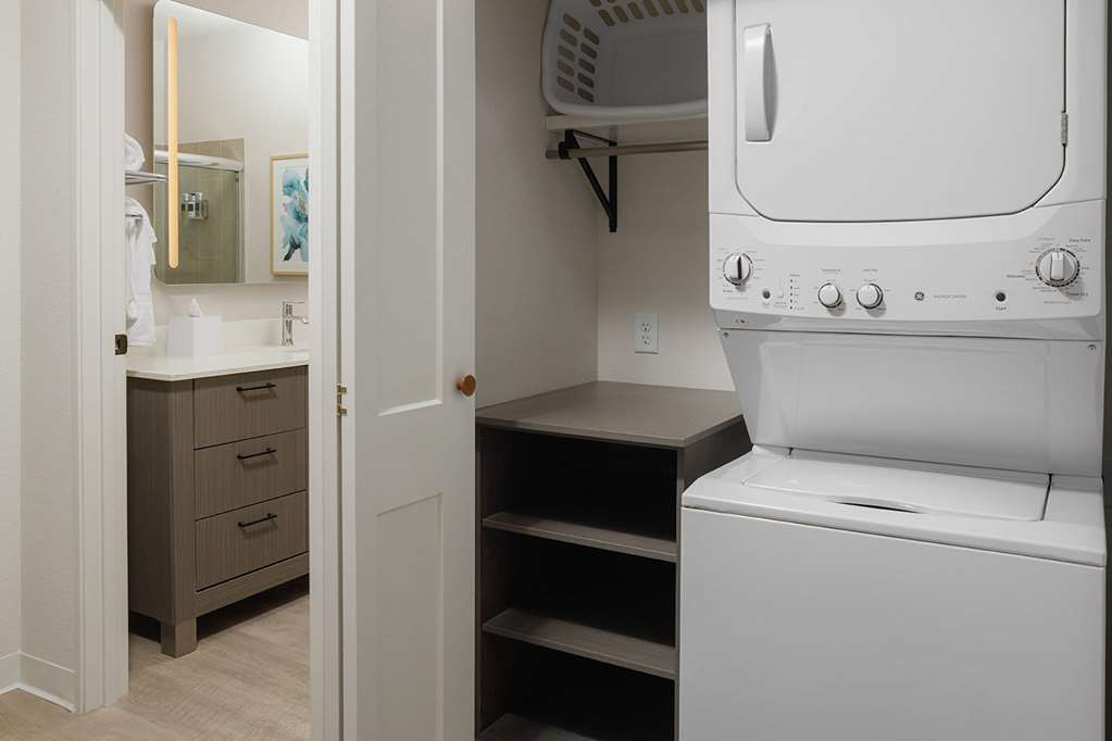 WaterWalk Extended Stay by Wyndham Jacksonville Deerwood Pk - photo 14