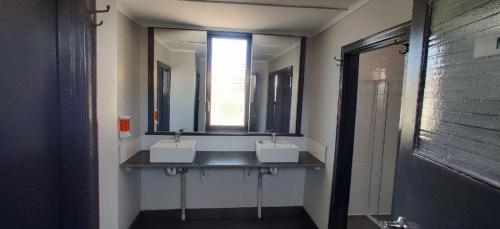 The Federal Hotel — hotel in Kalgoorlie