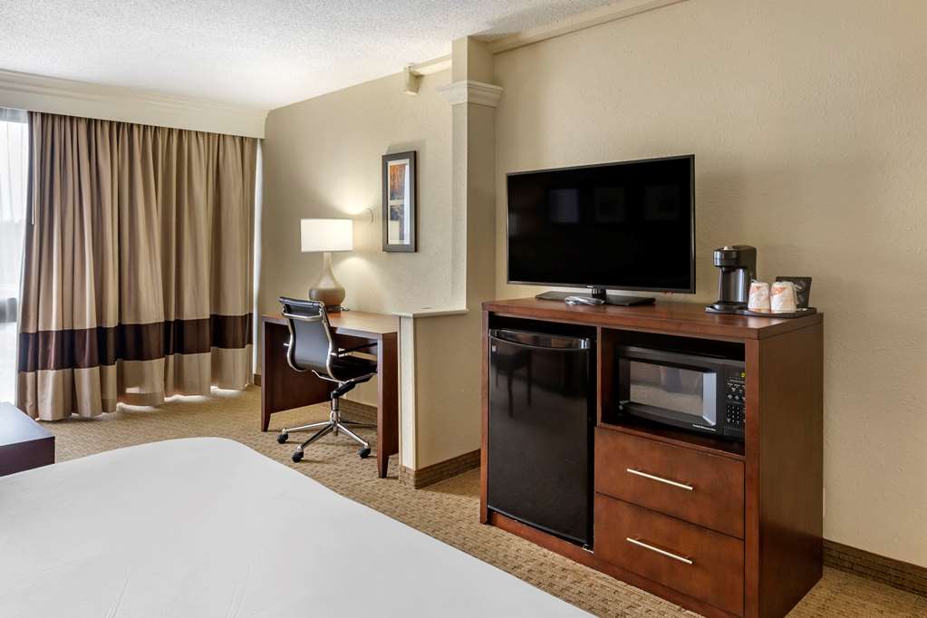 Comfort Inn & Suites near Danville Mall - photo 19