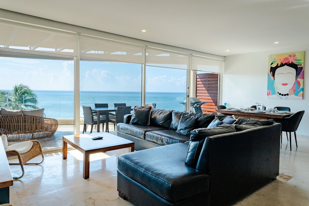 Elements Penthouse 23 condo — 4-Star Luxury Hotel in Playa Del Carmen, Mexico