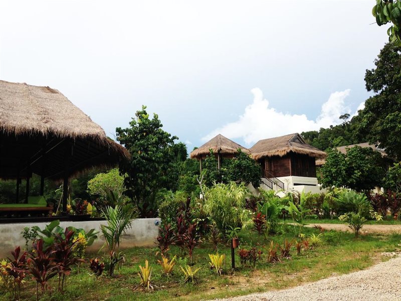 Wareerak Hot Spring & Wellness - carbon neutral hotel in Khlong Thom