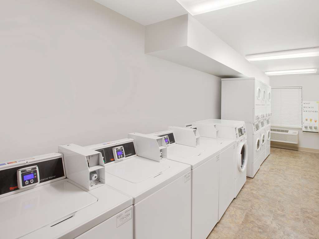 WoodSpring Suites Bentonville - photo 17