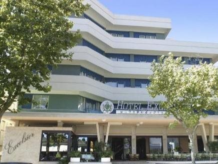 Hotel Excelsior — Cesenatico