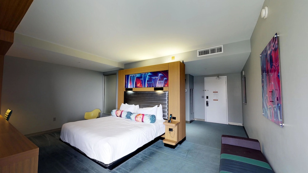 Aloft Miami Brickell - photo 9