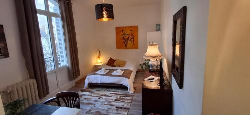 Chez Eric Le N2 in Tours, France