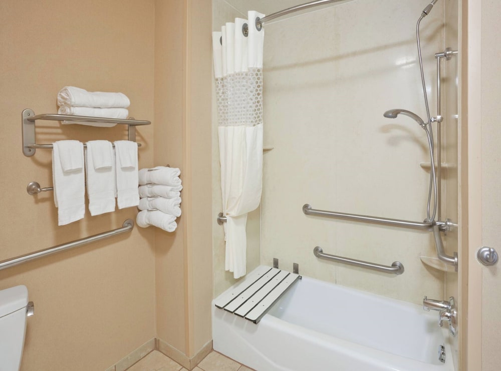 Hampton Inn Kingston - photo 15