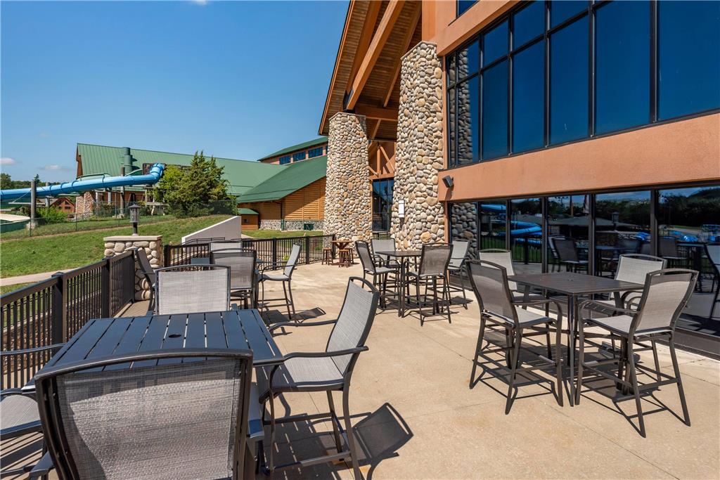 Three Bears Waterpark Resort Near Tomah Ascend Collection Hotel - photo 99