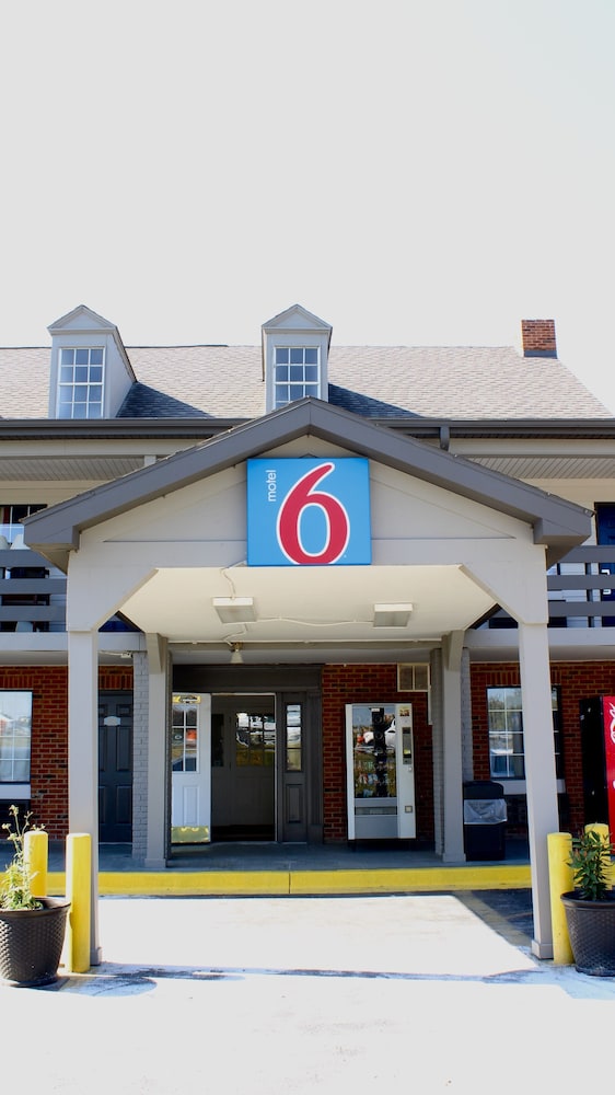 Motel6 Dayton OH - photo 23