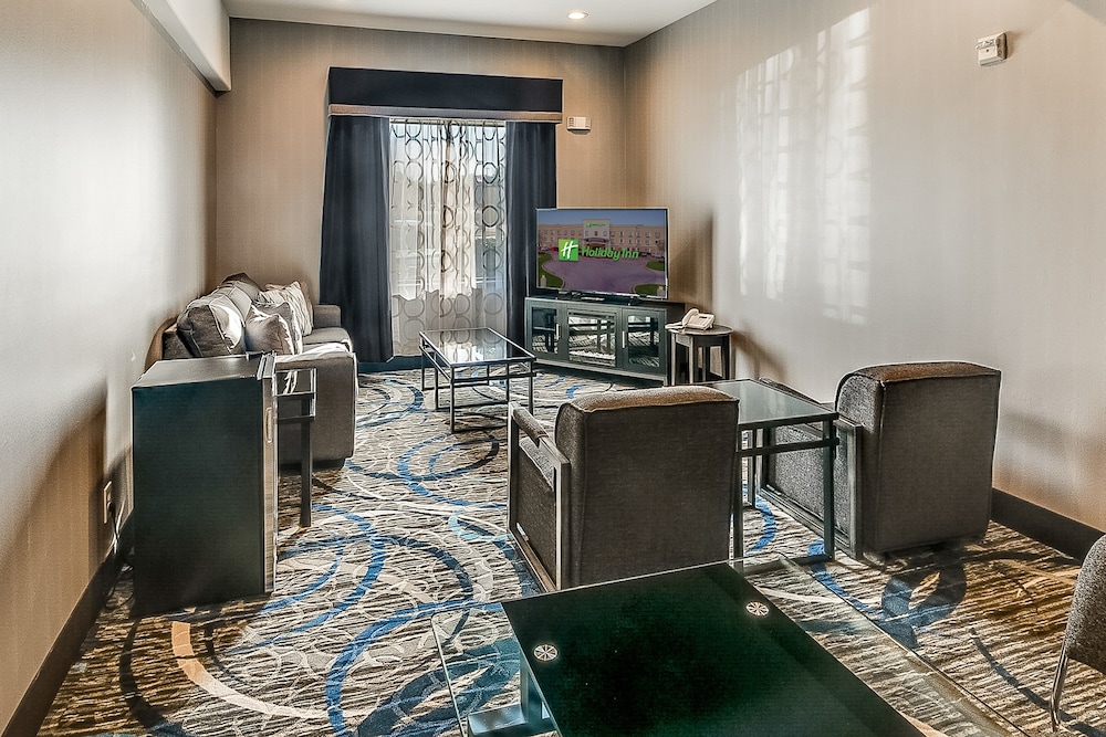 Holiday Inn Longview North by IHG - photo 38
