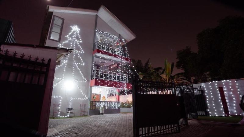 Van Der Salle — Accra — photo 3