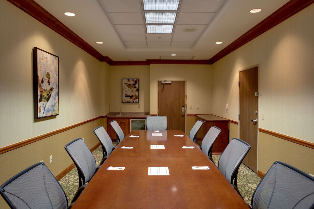 Hilton Garden Inn Oklahoma City Airport - photo 33