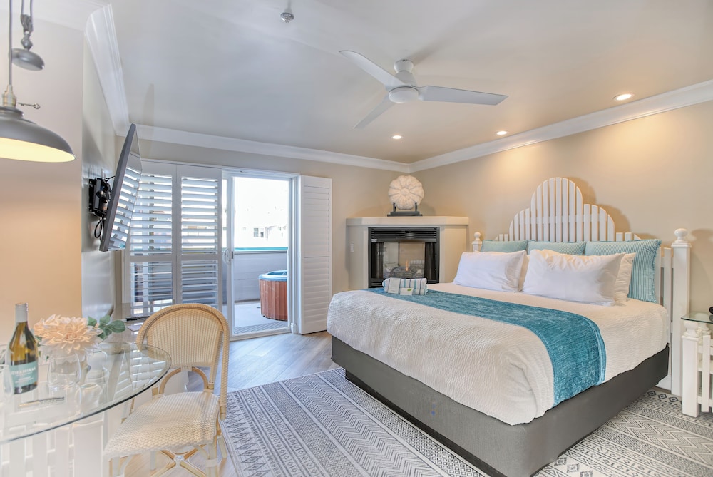 SeaVenture Beach Hotel - photo 8