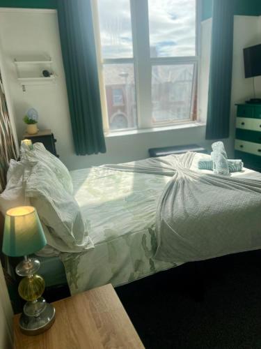 Emerald Apartment Pleasure Beach Blackpool — 4-Star Luxury Hotel in Blackpool, United Kingdom
