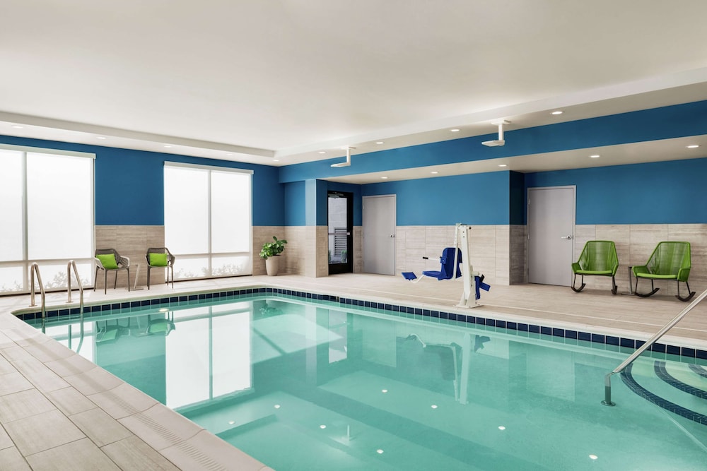 Hampton Inn & Suites Olean - photo 54