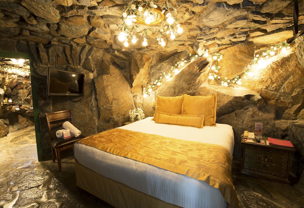 Madonna Inn - photo 56