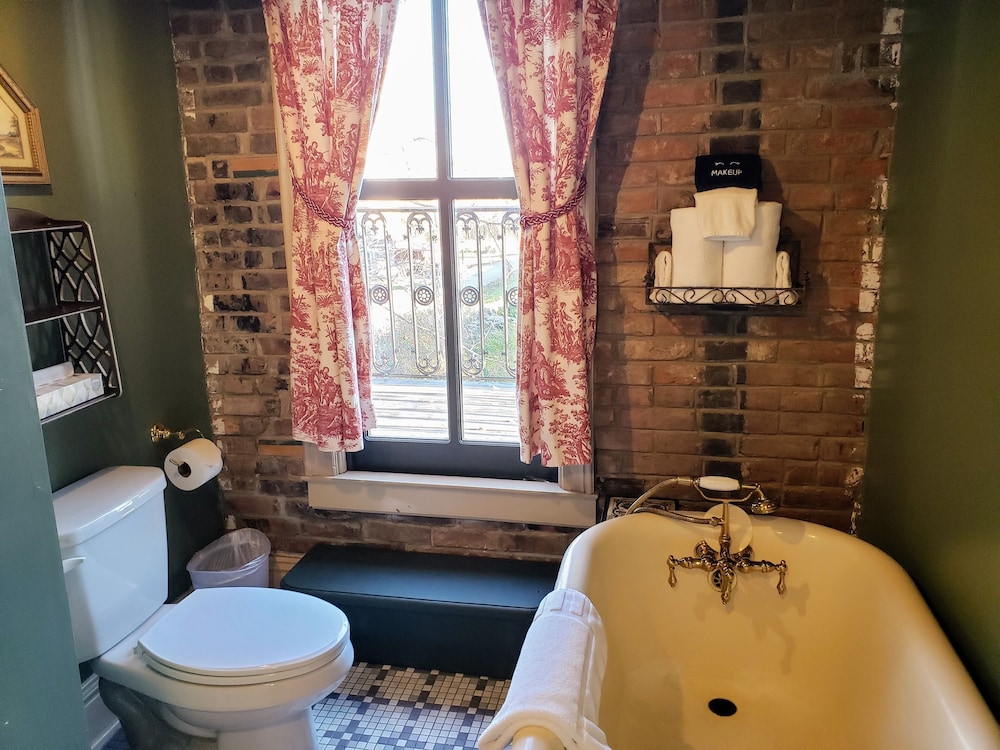 Iron Horse Hotel - photo 63
