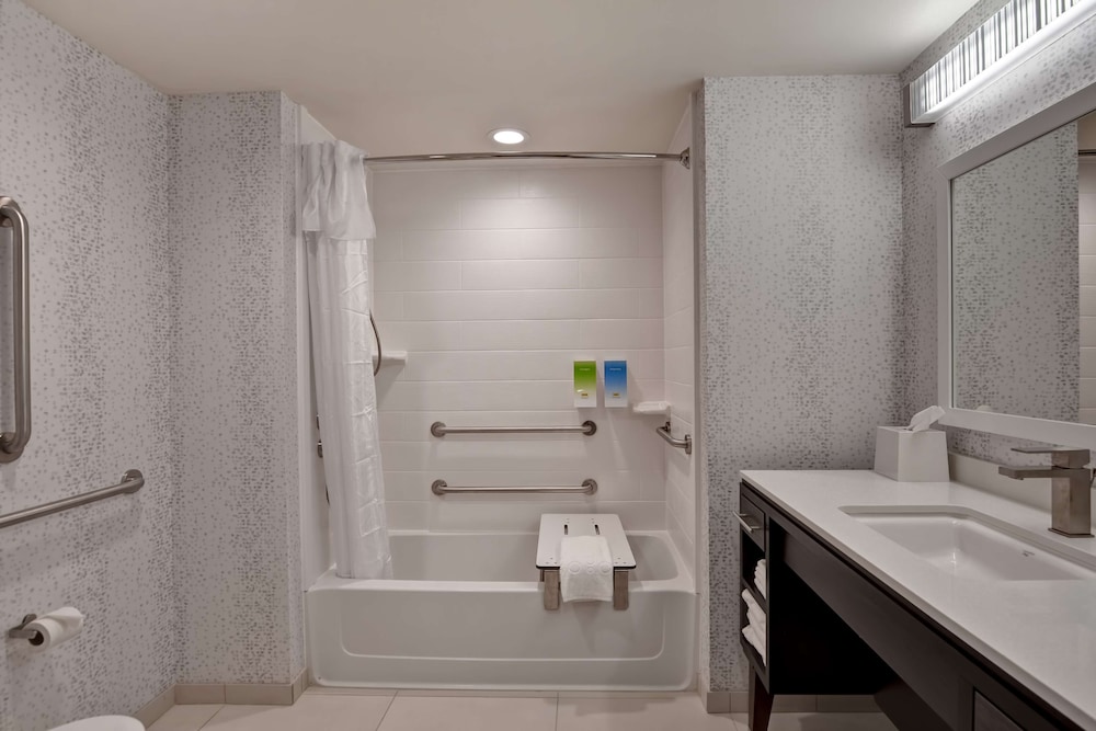 Home2 Suites by Hilton Hot Springs - photo 18