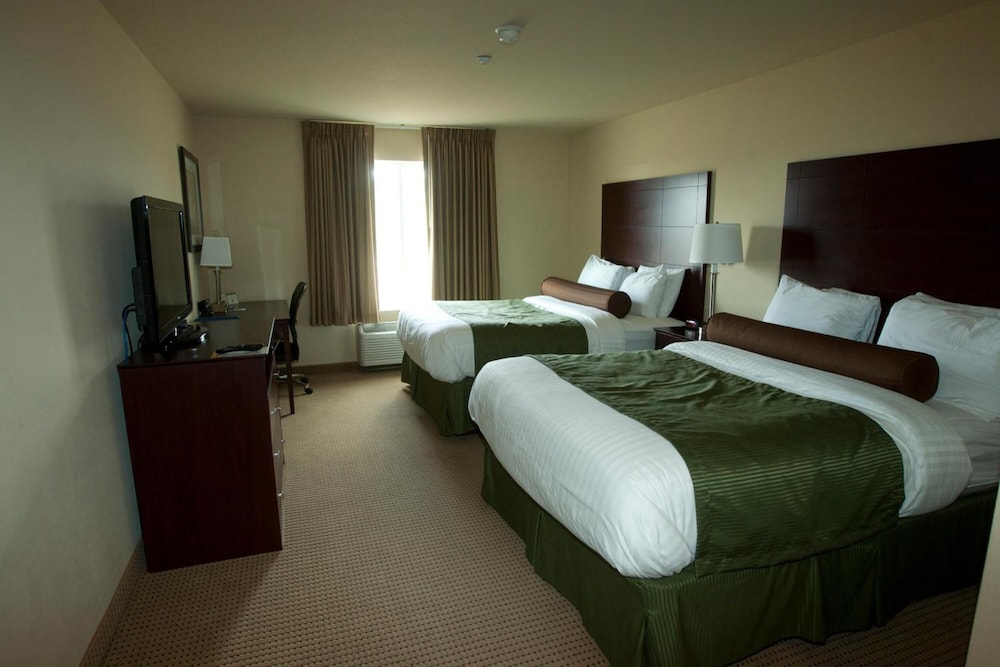Cobblestone Inn & Suites Carrington - photo 17