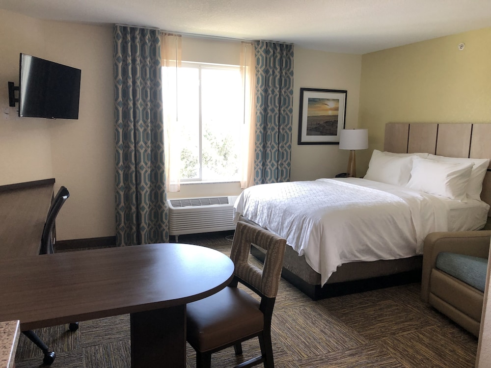 Candlewood Suites Panama City Beach Pier by IHG - photo 8