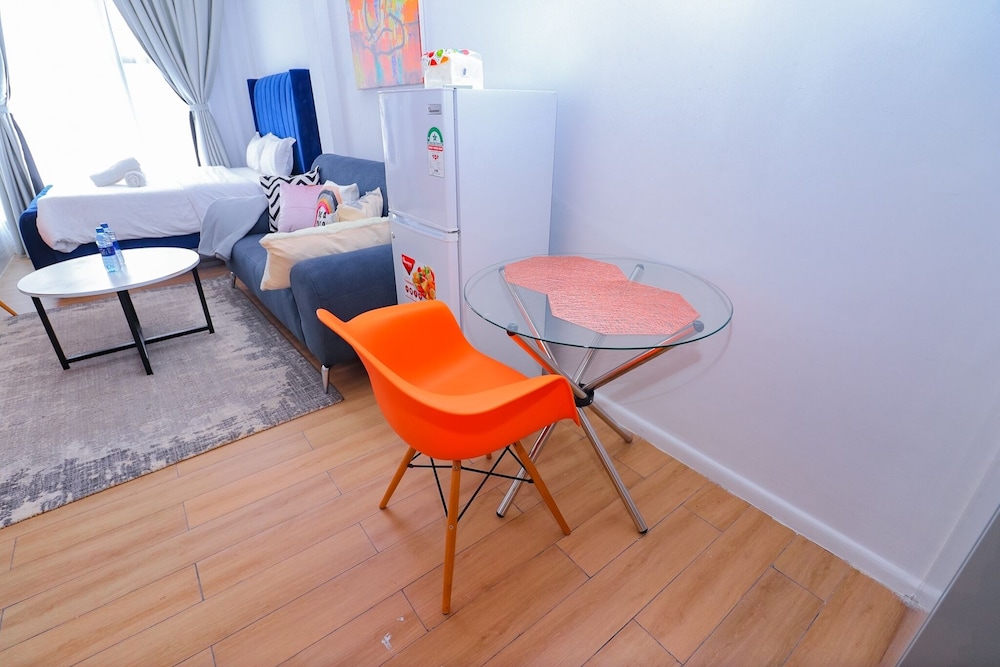 Lux Suites Havana Studio Apartments