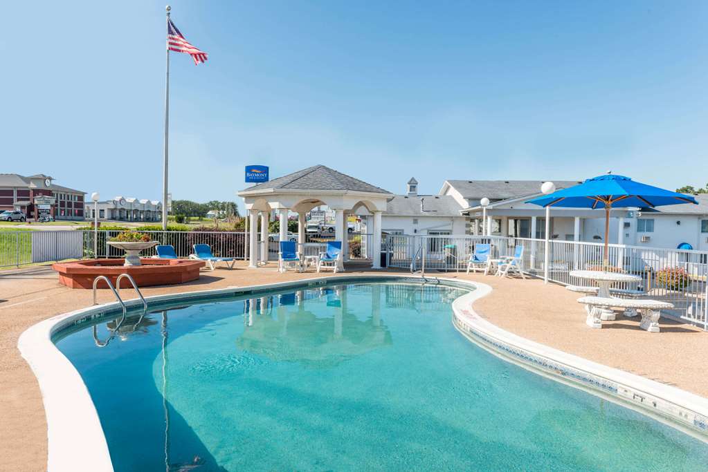 Baymont by Wyndham Osage Beach - photo 4