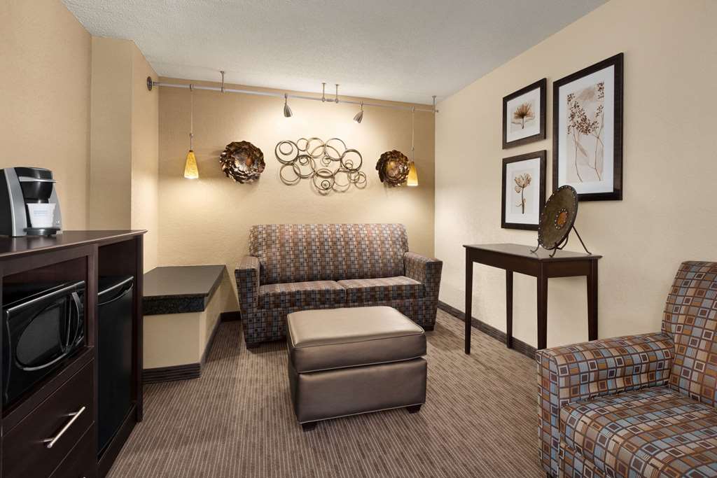 Baymont by Wyndham Owatonna - photo 57