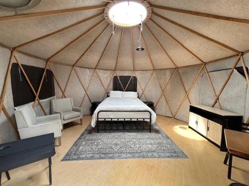 Glampanee off grid SITE 2 — hotel in Greater Napanee
