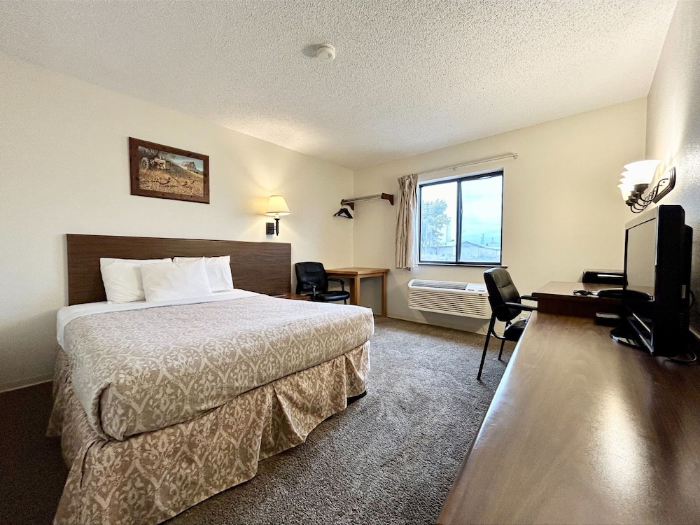 Homestead Inn - photo 3