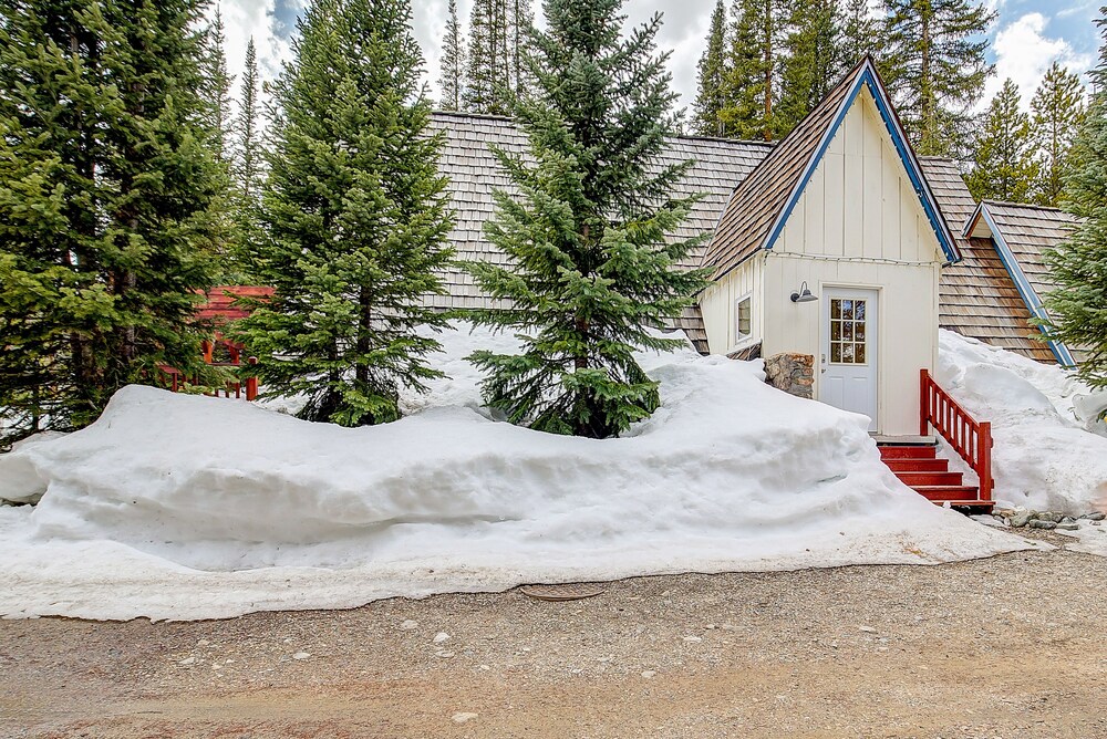 The Fox A Frame An Intimate Mountain Retreat - photo 30