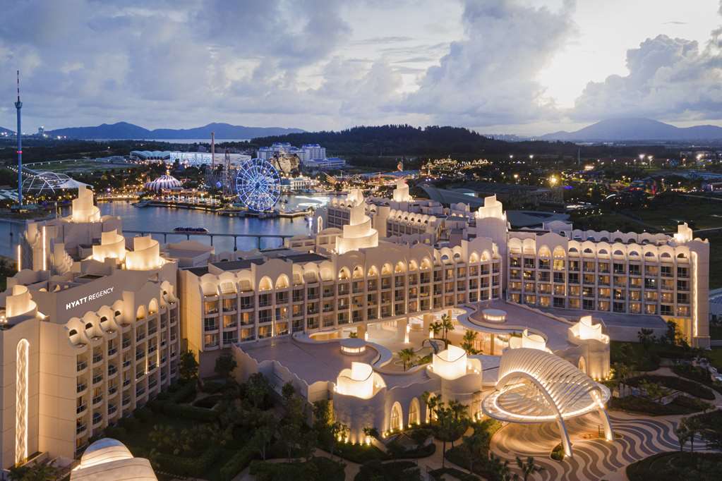 Hyatt Regency Hainan Ocean Paradise Resort in Lingshui, People's Republic of China